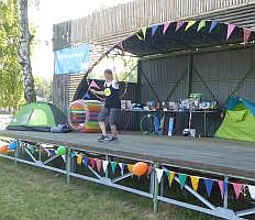 Hula-Hoop-Spielplatz für jedermann - Kinderfest Bodstedt